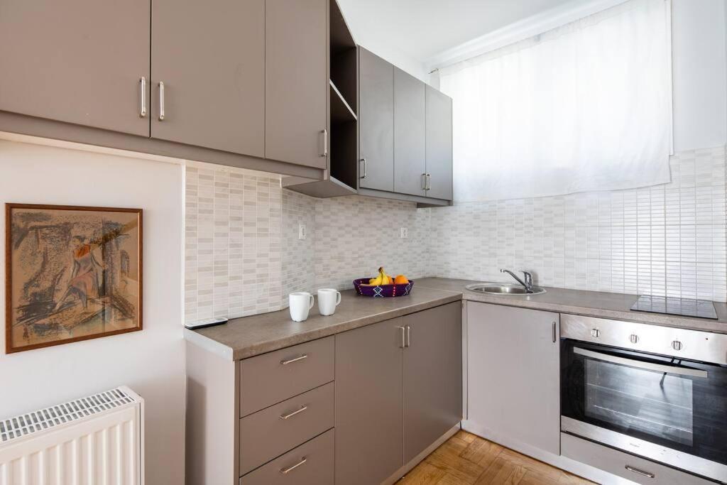 Newly Renovated, Quiet & Central Apartment In Kolonaki Athen Exterior foto