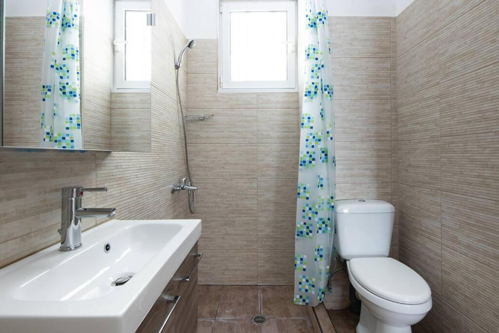 Newly Renovated, Quiet & Central Apartment In Kolonaki Athen Exterior foto